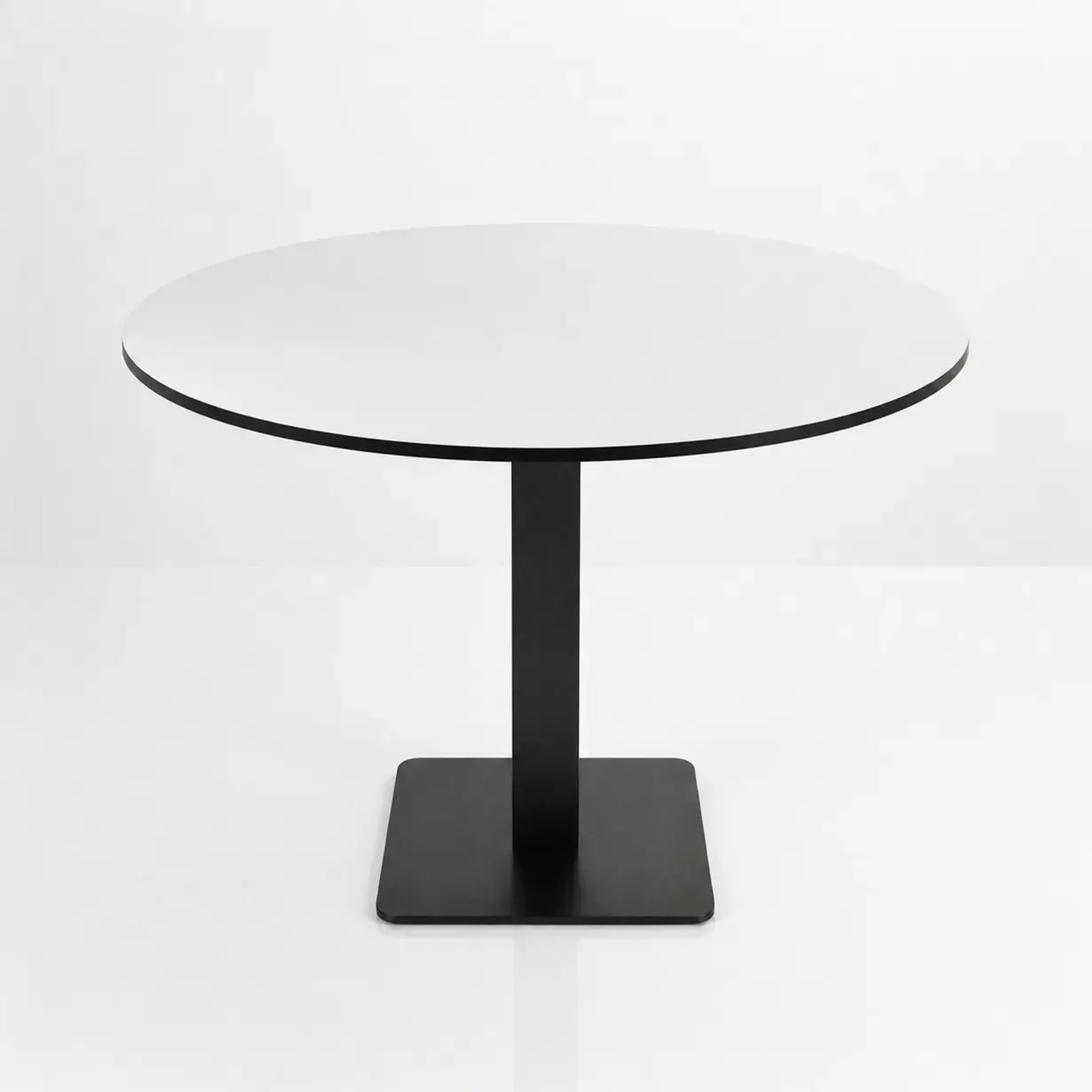 Masă rotundă Ø75 cm — Premium Standard — imagine 1 din 3
